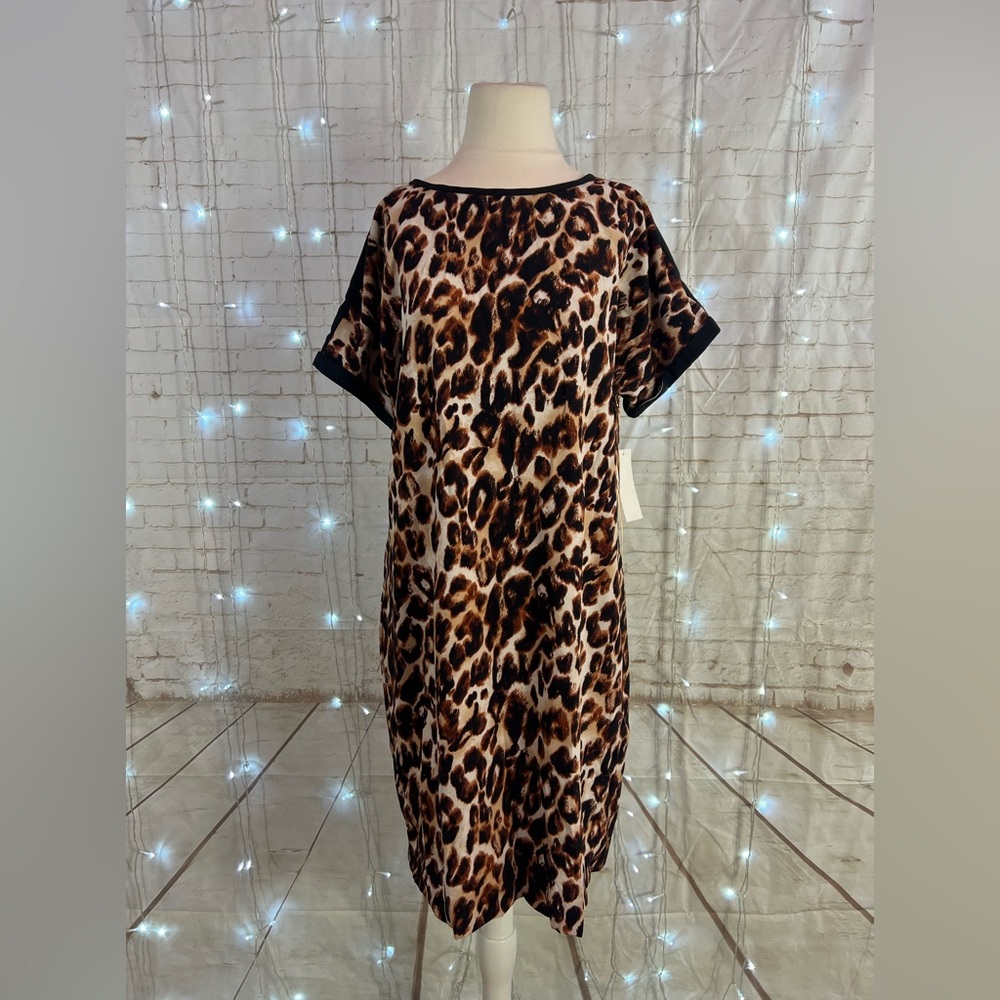 Gibson Latimer Leopard Print Midi Dress